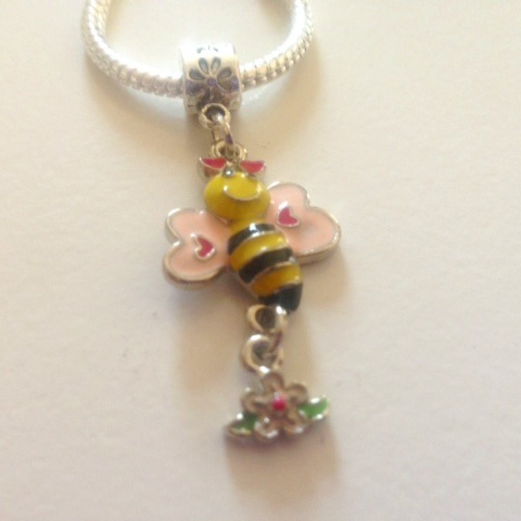 “Bee” Dangling Charm Bead For European Style Charm Bracelets Or Necklaces